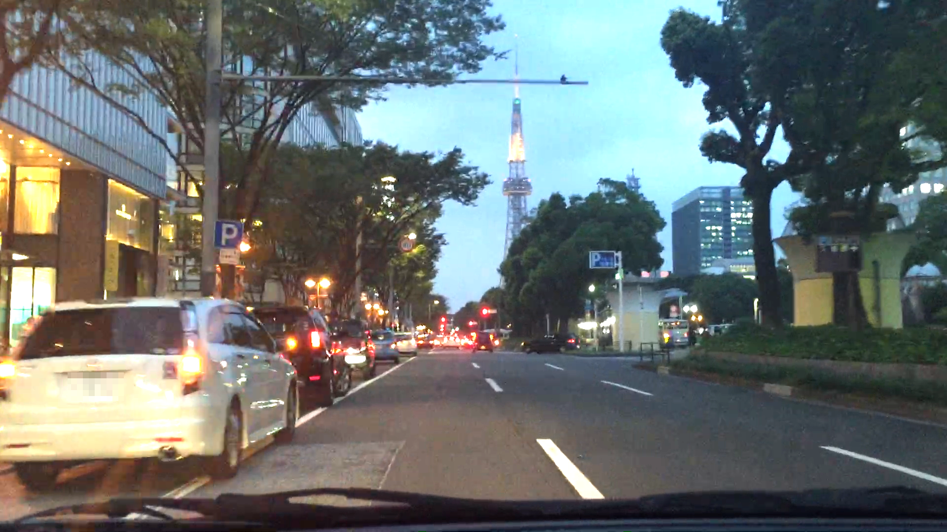 実録 名古屋走りの原因は だった 駐車場管理会社が語る 名古屋でさえも嫌われる本当にダメな運転マナーはコレだ 現金不要 スマホで支払う駐車場 スマートパーキング